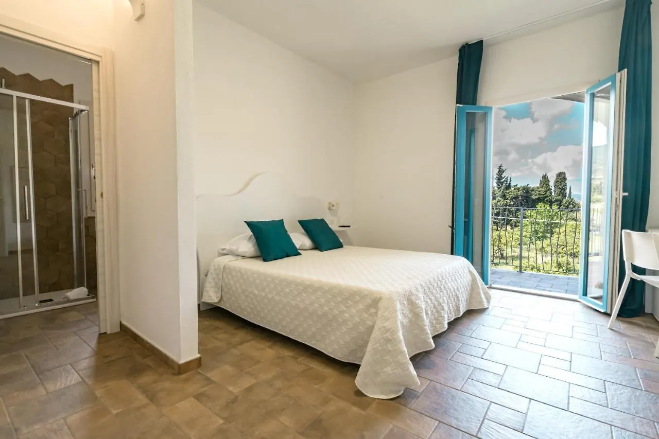 Guest house Borgo Albador Rooms Posada