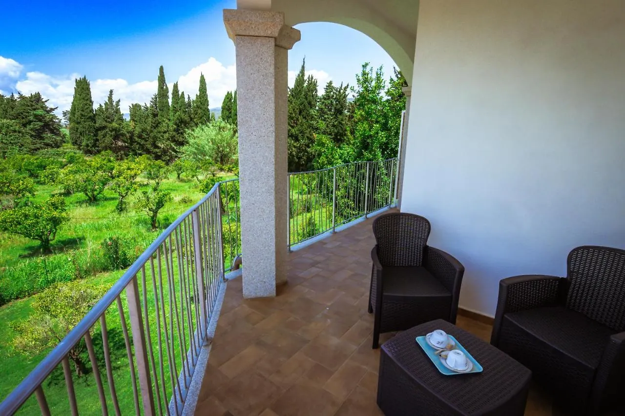 פוסאדה Borgo Albador Rooms 0*,  איטליה